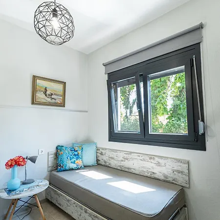 מלון דירות Aliston Thassos (adults Only)