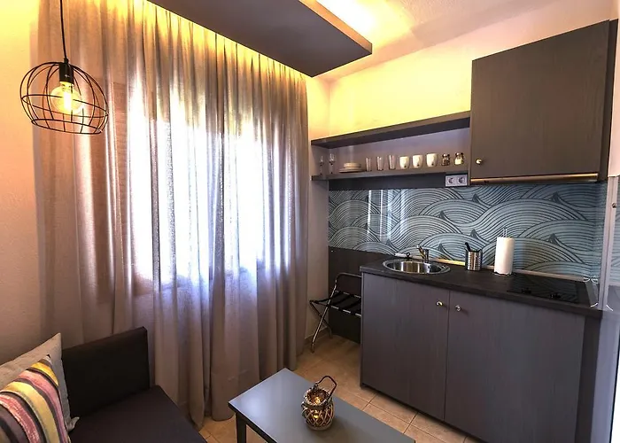 Aliston Thassos (adults Only)